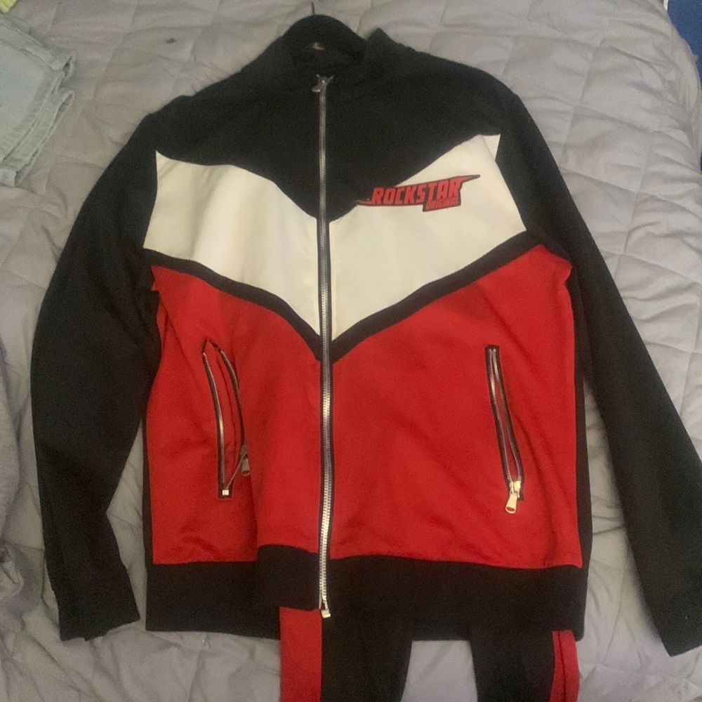 A rockstar original sweatsuit